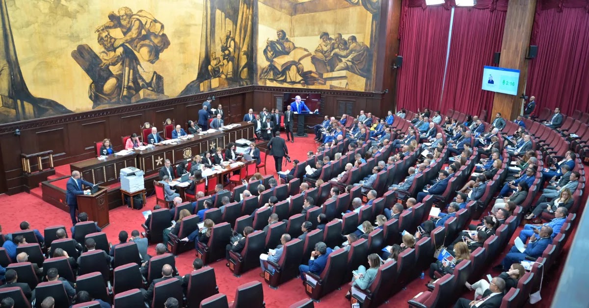  Proclamación de la nueva Constitución